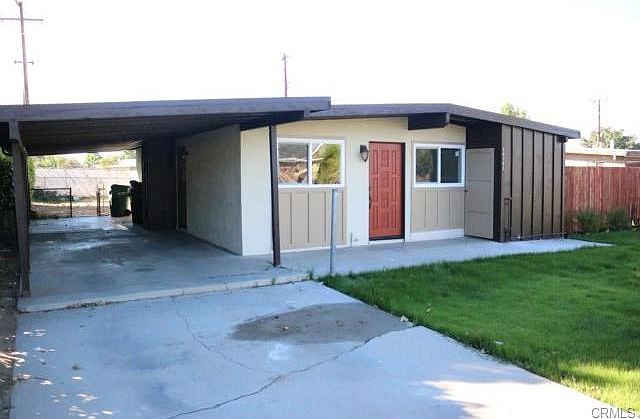 1st image of 26793 Cypress St