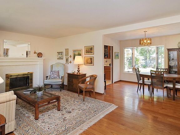 3rd image of 20581 Canyon View Dr