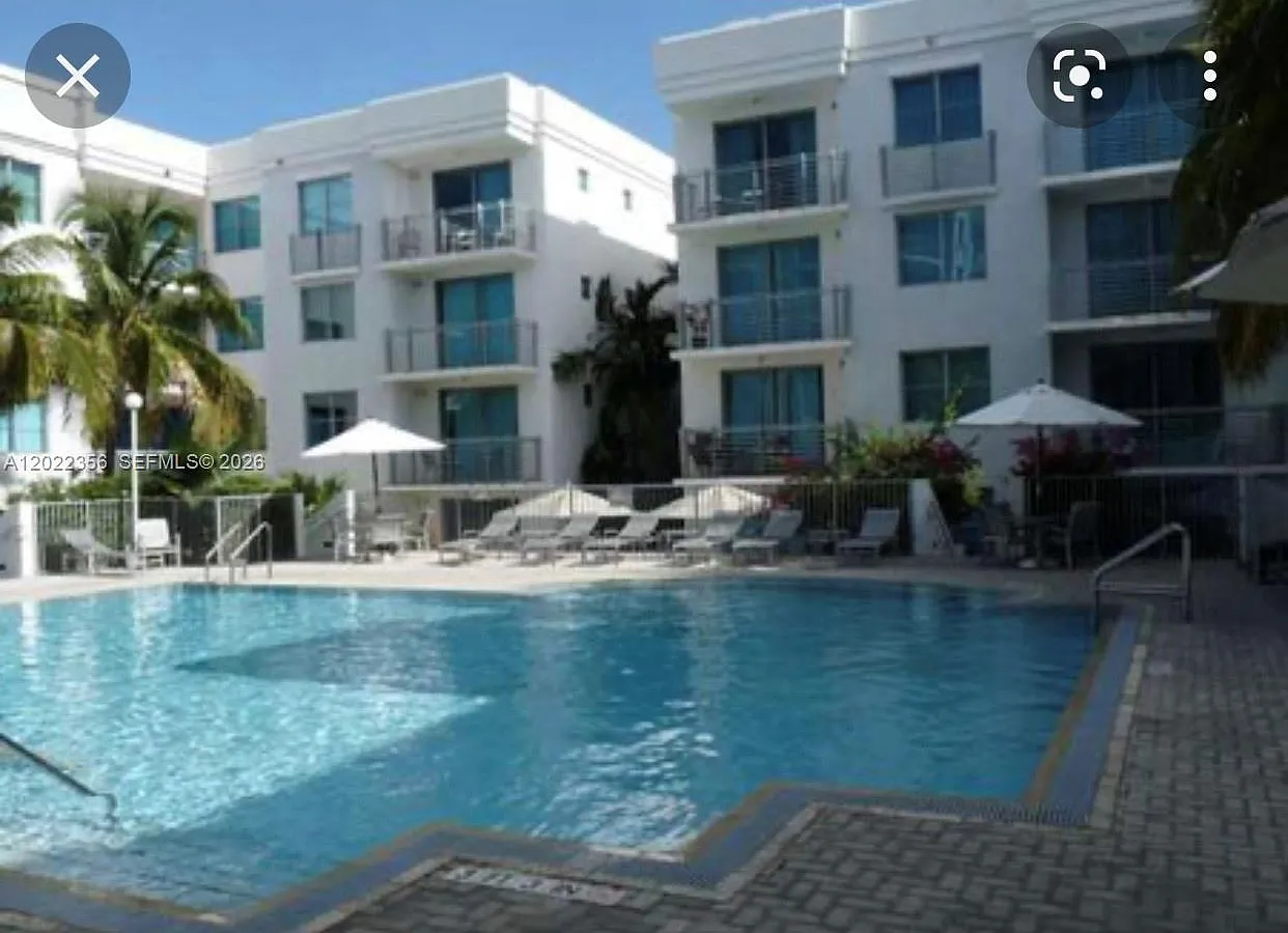 The Cosmopolitan Residenc — Photo 3
