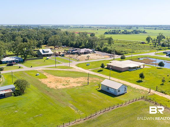 3rd image of 17675 Charolais Rd