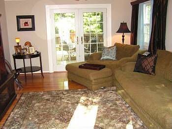 4th image of 3223 Plantation Pkwy