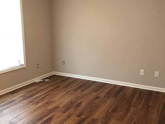 2nd image of 1520 N Main St #7 G
