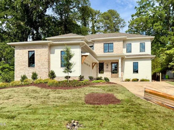 1718 Piccadilly Ln, Raleigh, NC 27608