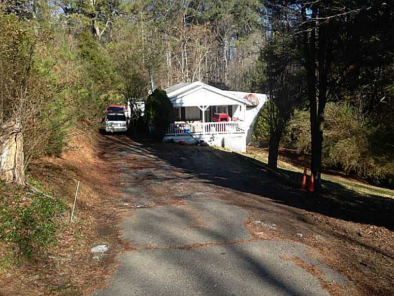 1st image of 8917 Cumming Hwy