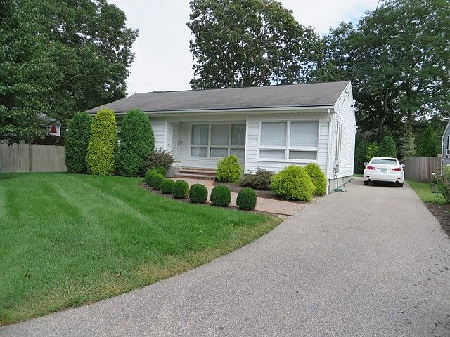 1st image of 41 S River Dr