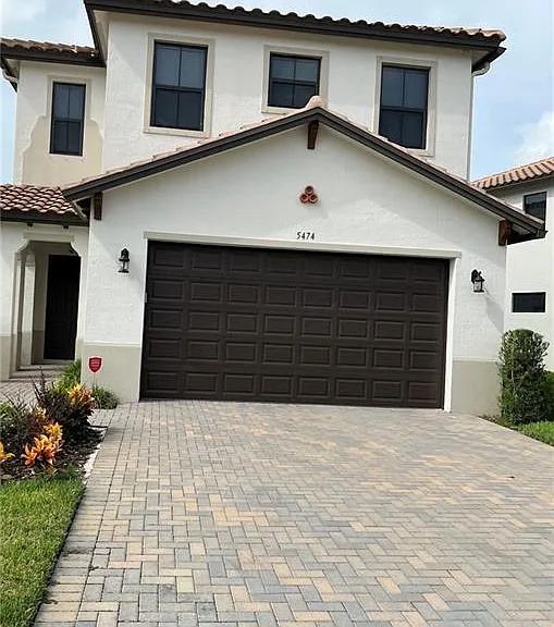 5474 Cassidy Ln — Photo 1