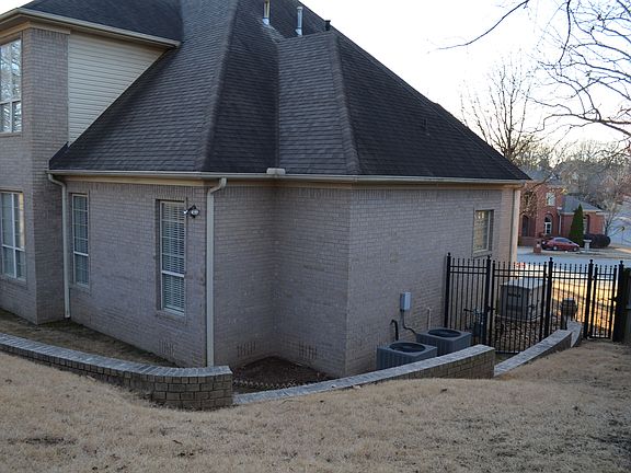 left side view of house