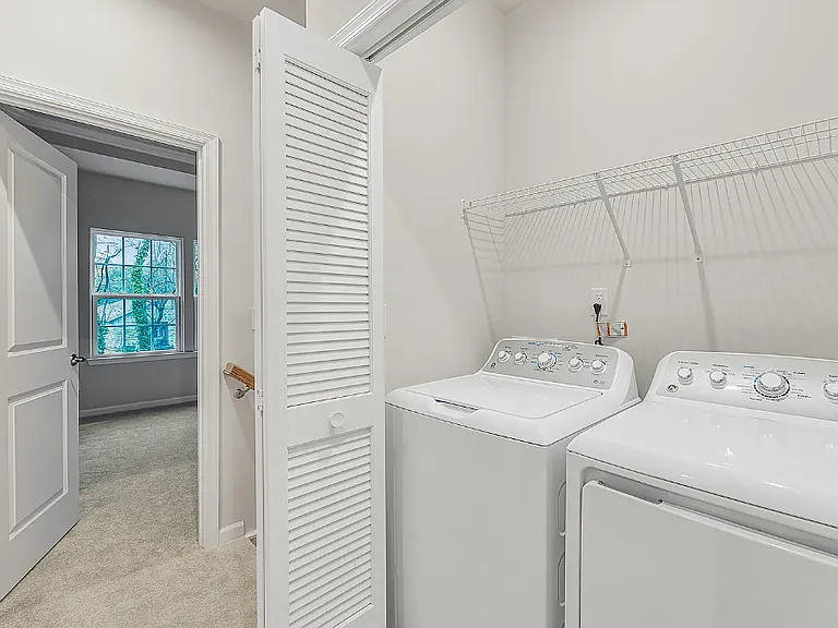 3129 Beeler Ln — Photo 9