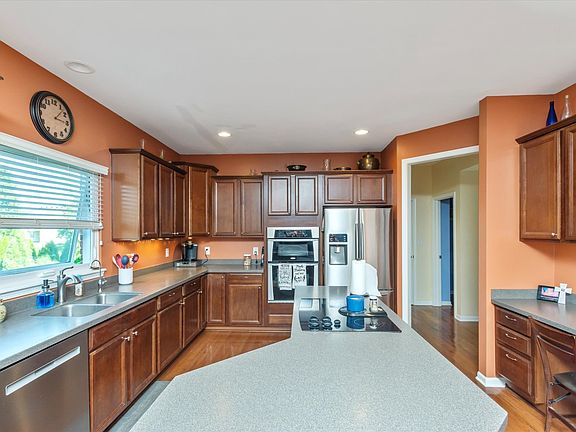 5th image of 1525 Arborwoods Dr