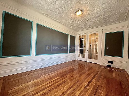 3rd image of 106 Cabrini Blvd APT 4H