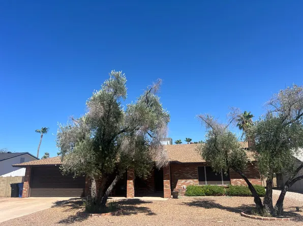11609 S Iroquois Dr, Phoenix, AZ 85044
