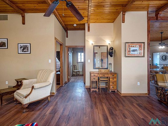 5th image of 2920 De Baca Rd SE