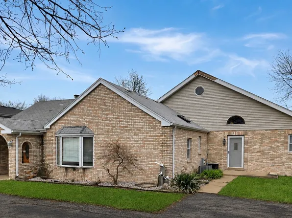 16621 84th Ave, Tinley Park, IL 60477
