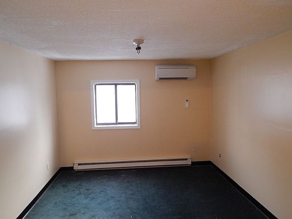 2nd image of 30 Washington Ave APT 6