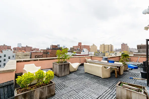 Rented by The Downtown LLC | media 31