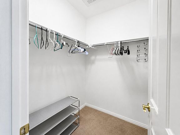 5th image of 12 Buckingham Way