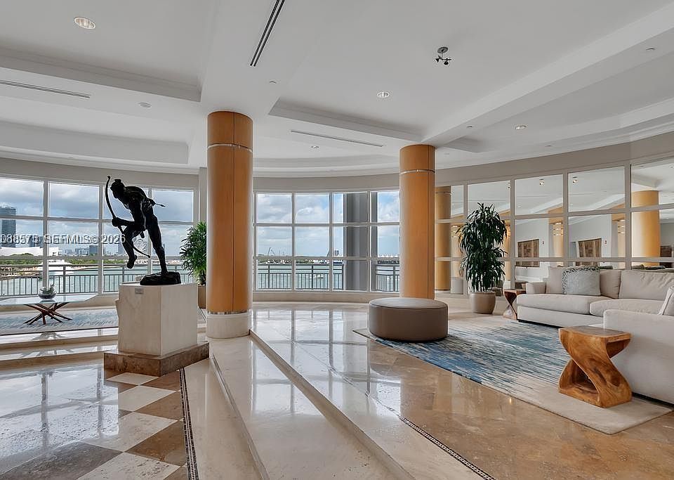 1st image of 848 Brickell Key Dr APT 1104
