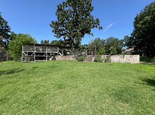 104 W Blackwell Rd, Lead Hill, AR 72644