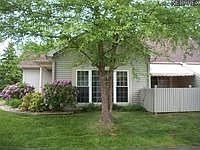 1st image of 21 Woodland Chase Blvd