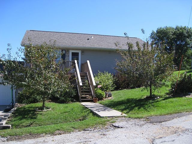 1st image of 218 High St