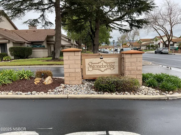 1203 Brownstone Ln, Santa Maria, CA 93454