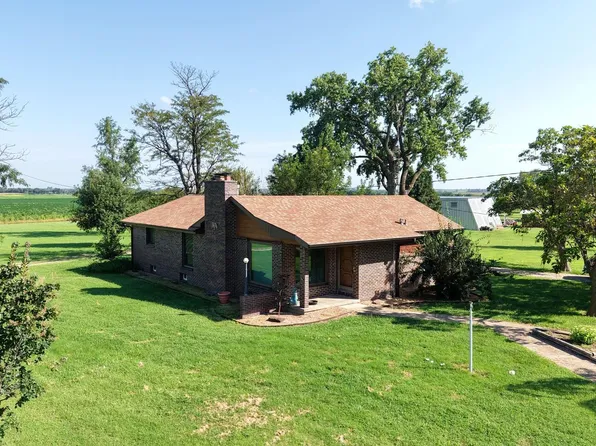 1152 Old Highway 40, Abilene, KS 67410