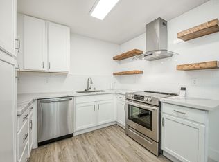 672 W Antonio Dr, Clovis, CA 93612