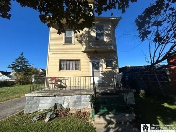 100 Brinkman Ave, Buffalo, NY 14211