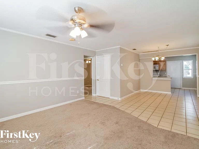 510 Connecticut Ave — Photo 2