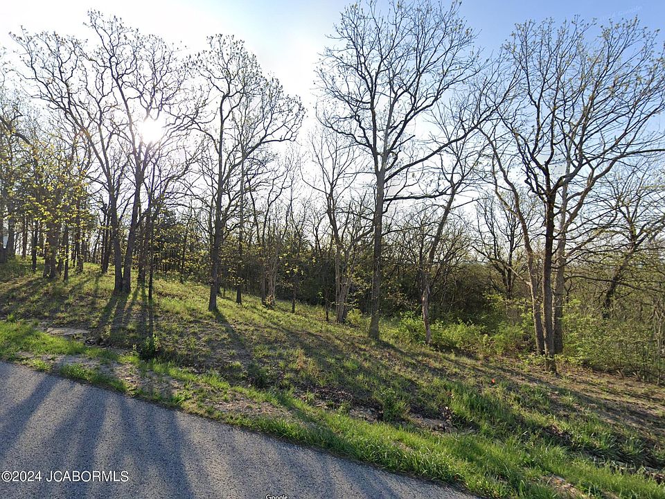 2nd image of 7015 Ketterman Ln