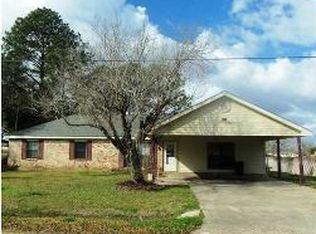 114 Henry Dr, Opelousas, LA 70570