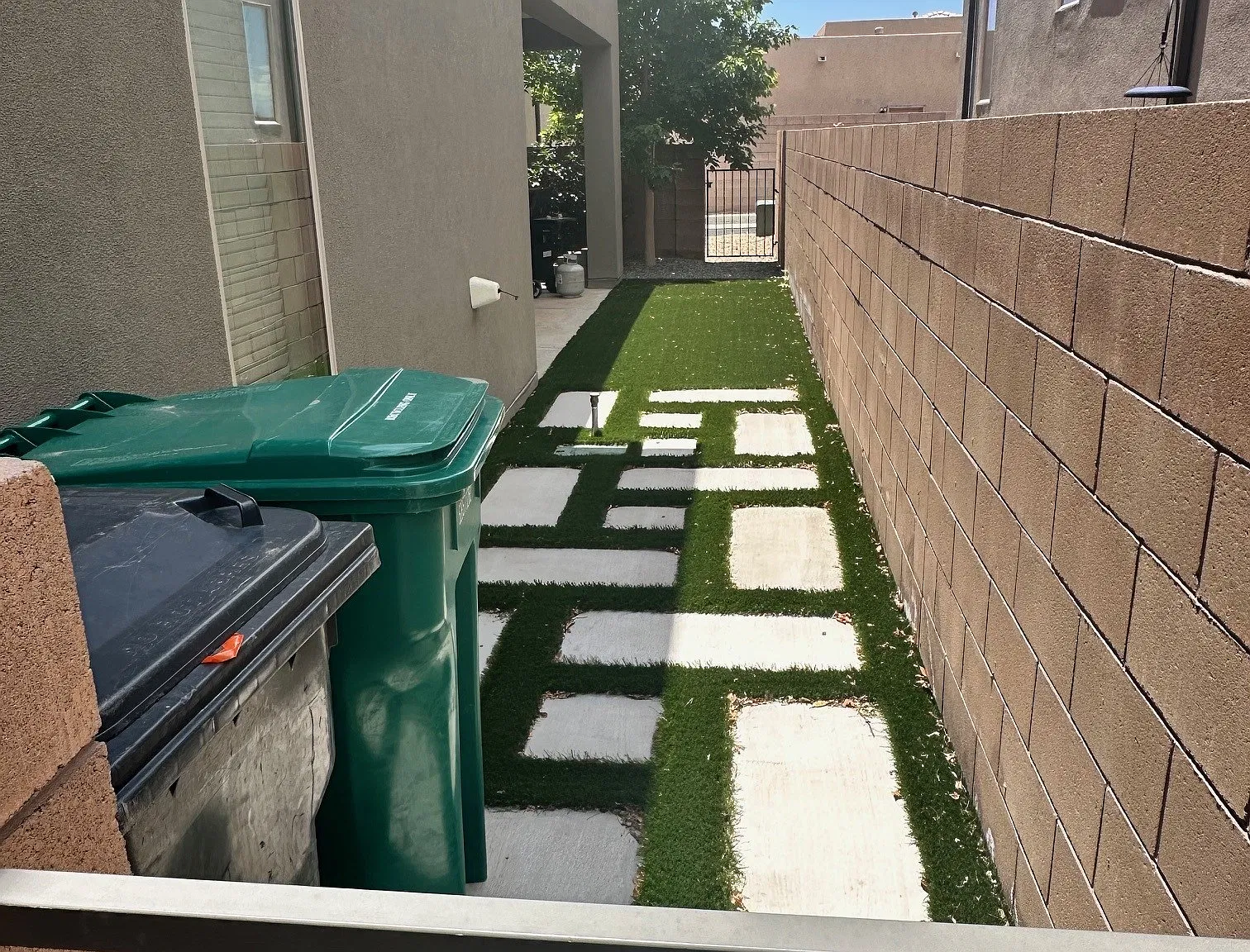 3 bed, 2033 sqft, $2,500 — Photo 3