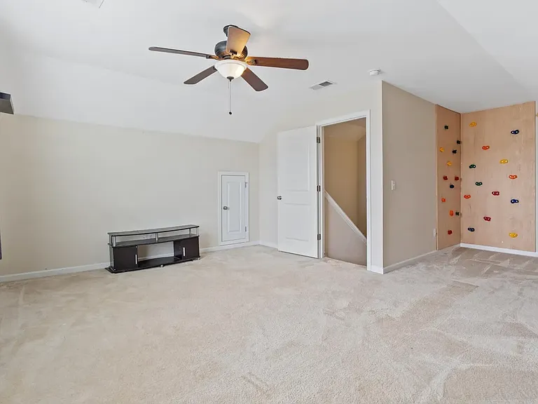 332 Quiet Grove Dr — Photo 17