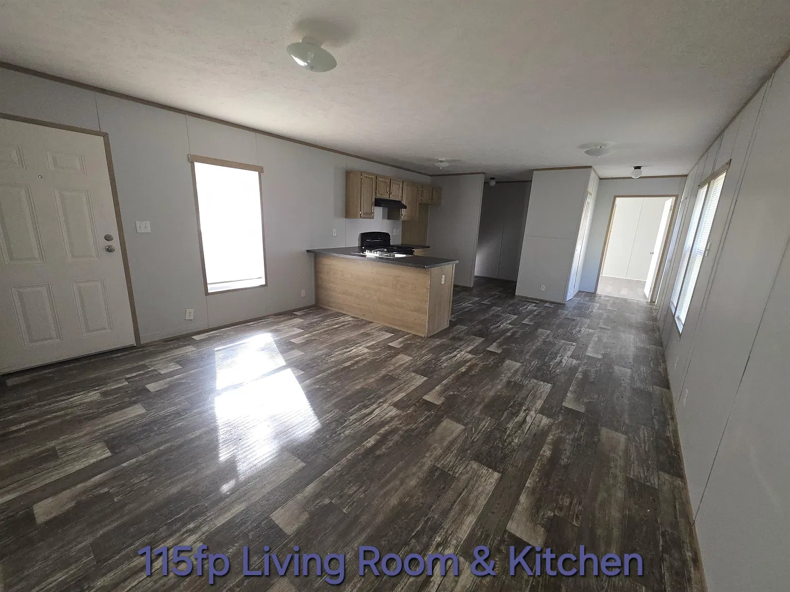 3 bed, $1,199 — Photo 2