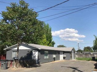 624 S 10th St, Sunnyside, WA