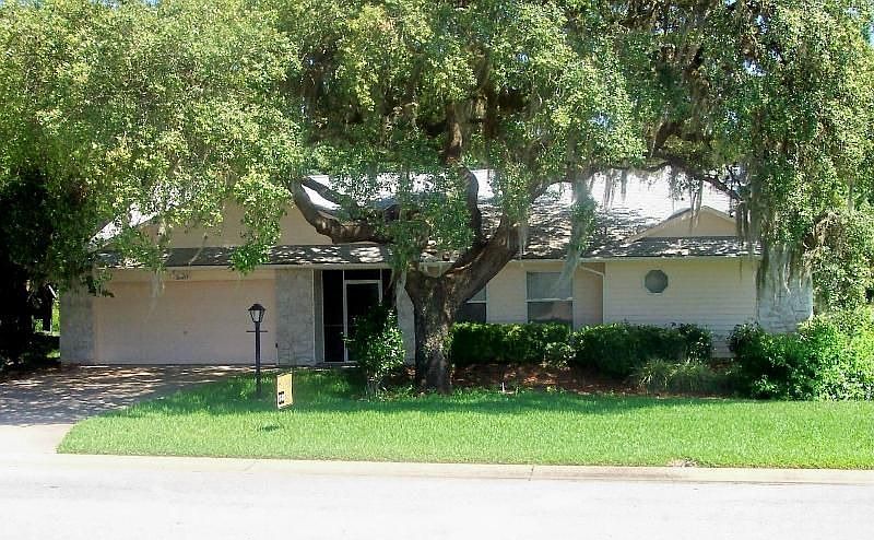 1st image of 26057 Newcombe Cir