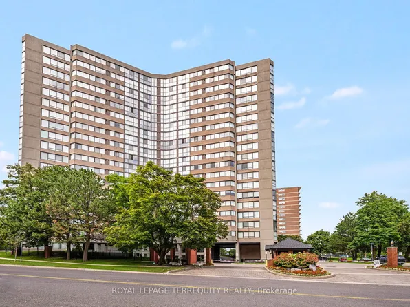 40 Richview Rd #2002, Toronto, ON M9A 5C1