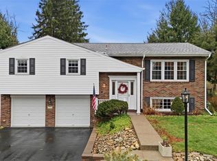 1500 Fernledge Dr, Allison Park, PA 15101