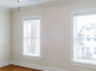 832 SE Riverside Dr APT E, Evansville, IN 47713