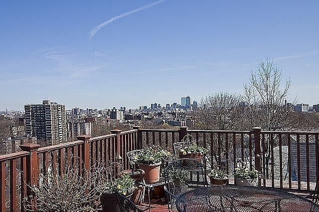 2nd image of 101 Winthrop Rd #3