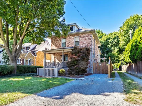 74 Robertson Ave, Chatham Kent, ON N7M 3A6