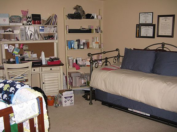 2nd image of 895 W Santa Rosa Blvd #205