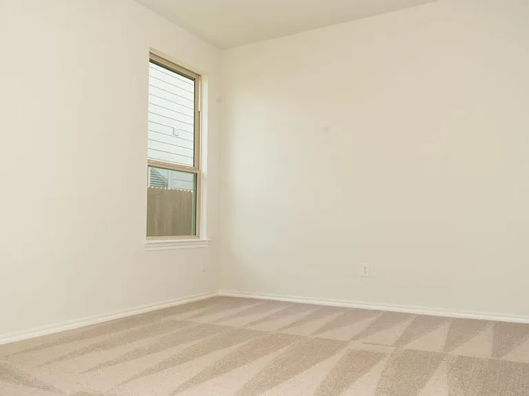 1004 King St — Photo 15
