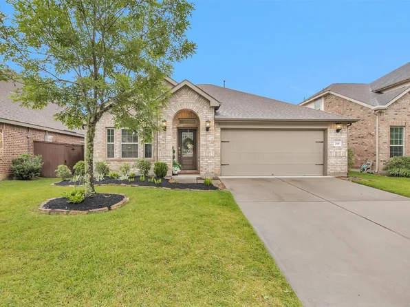2116 Moss Creek Ln, Conroe, TX 77304