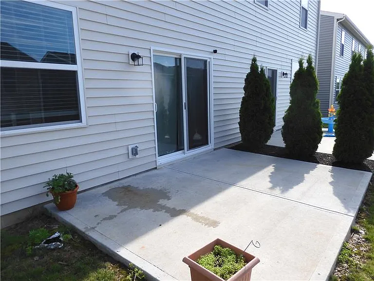 4208 Aine Dr — Photo 6