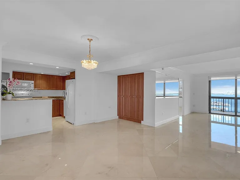 2333 Brickell Ave #1109 — Photo 1