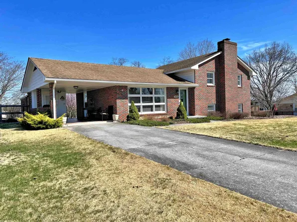 7826 Brandon Rd, Radford, VA 24141