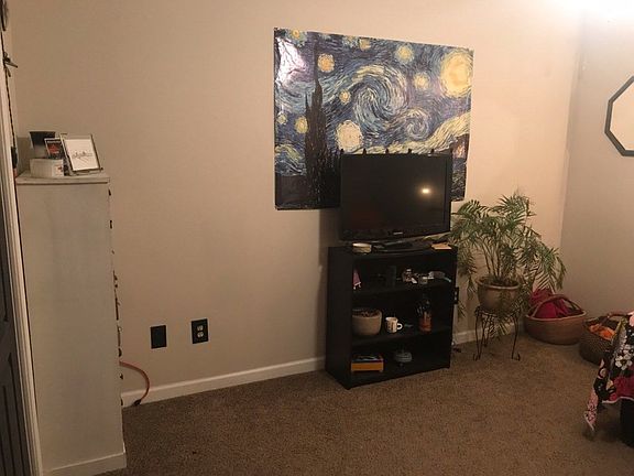 3rd image of 1721 Moses Ave