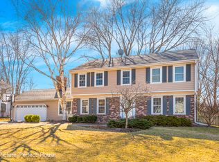 6S150 Cohasset Rd, Naperville, IL 60540