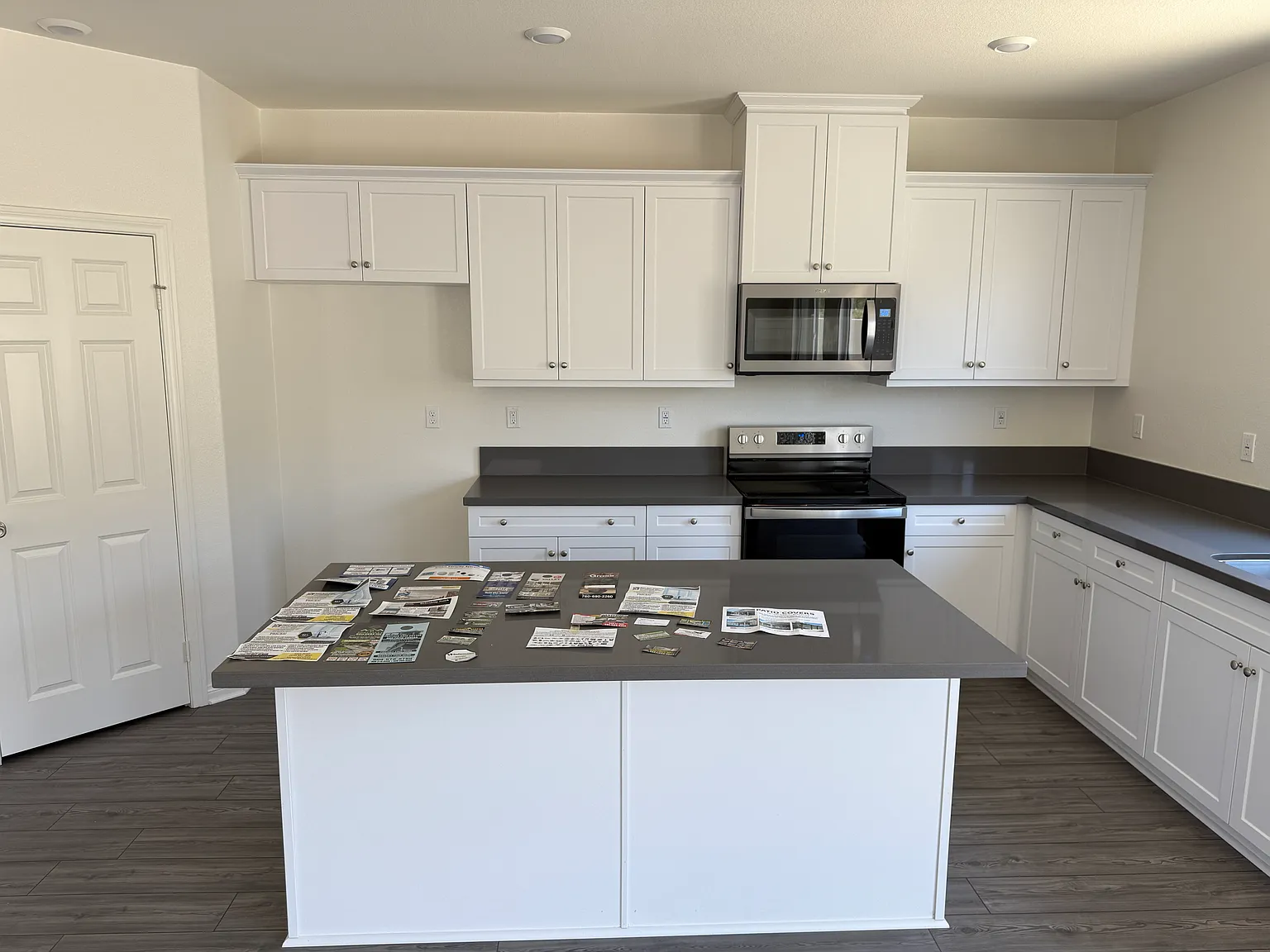 7556 Nectarsweet Dr — Photo 4